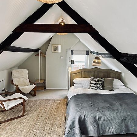 Bridport Town Centre Flat Apartment ภายนอก รูปภาพ